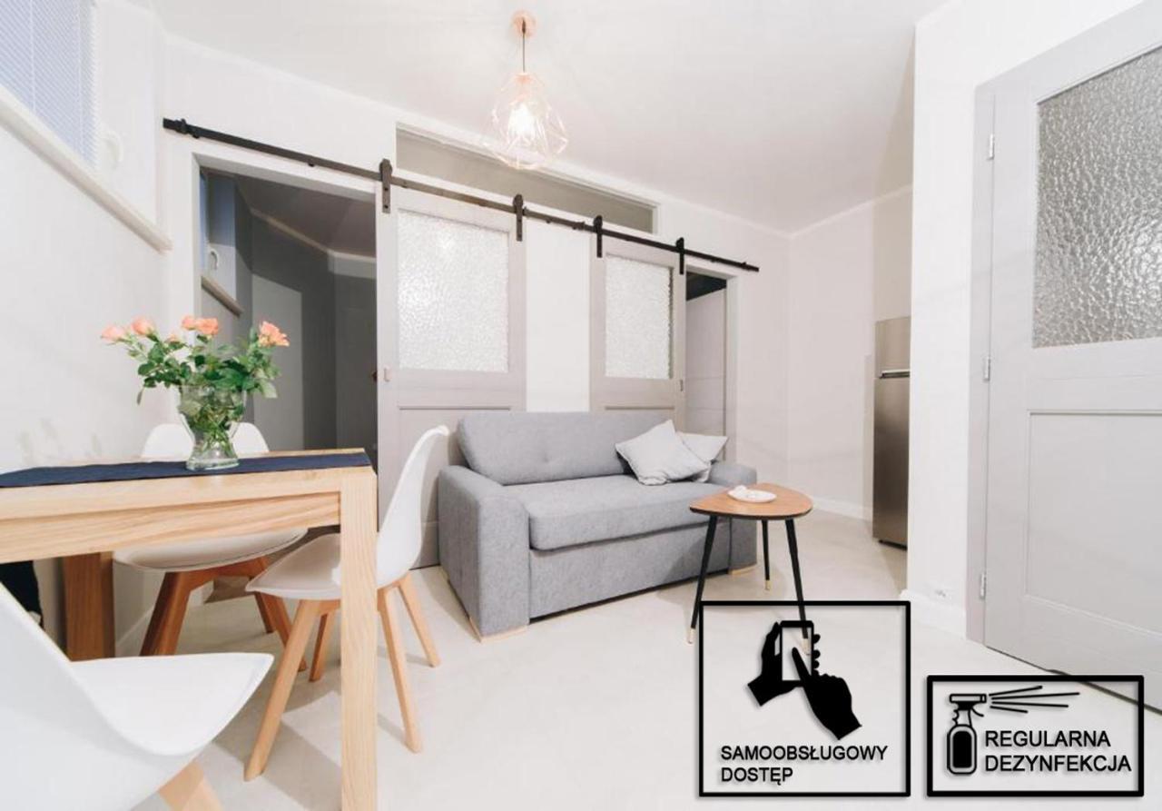 Apartment M6 Main Square Stylish One Bedroom Krakow